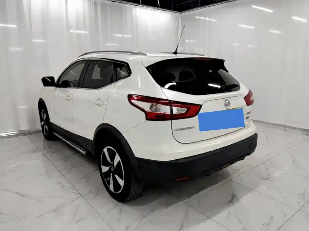 Nissan Qashqai 2018 — фото 2