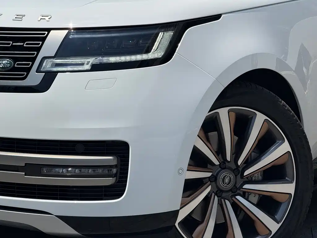 Land Rover Range Rover 2026 — фото 2