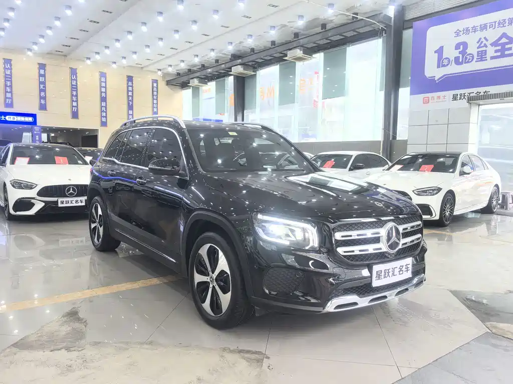 Mercedes-Benz GLB 2021