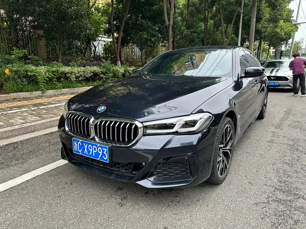 BMW 5 Series 2022