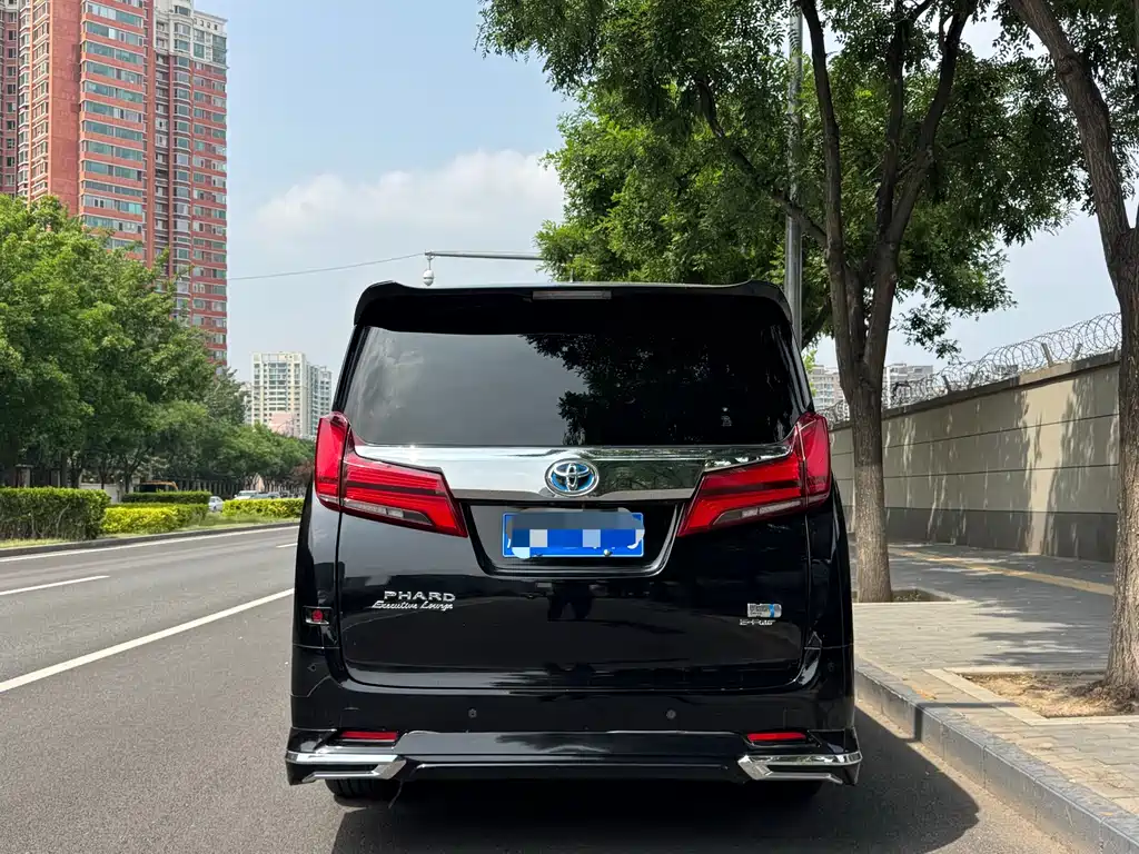 Toyota Alphard 2021 — фото 4
