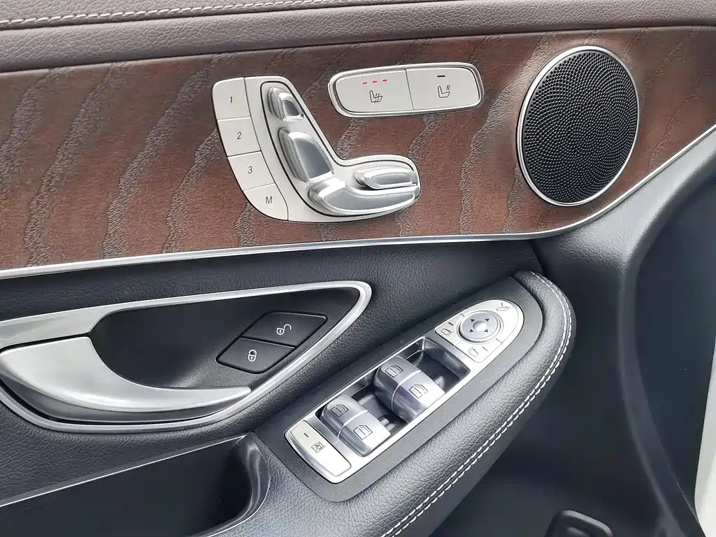 Mercedes-Benz GLC 2022 — фото 10