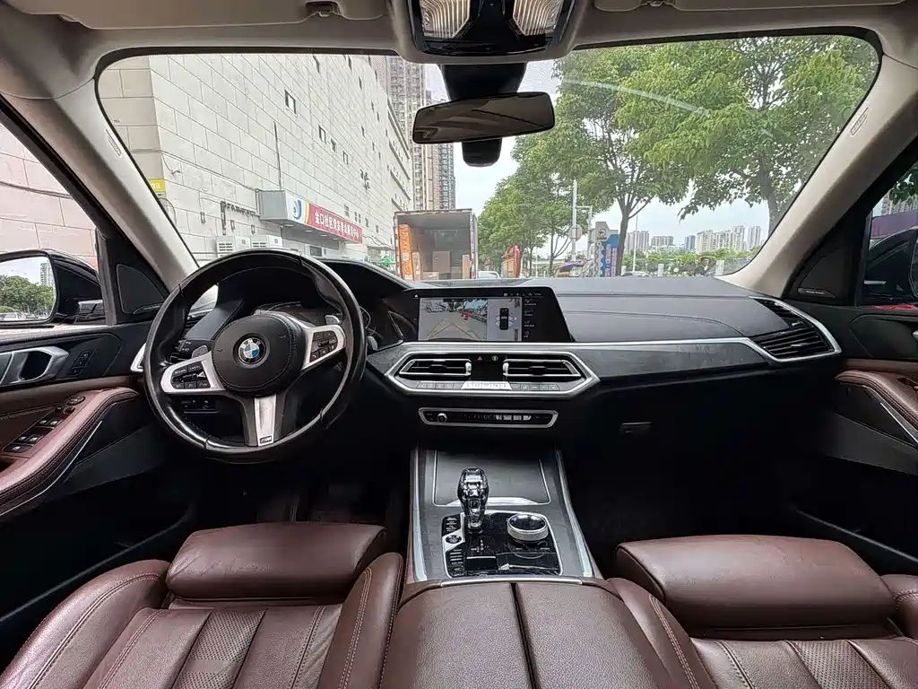 BMW X5 2022