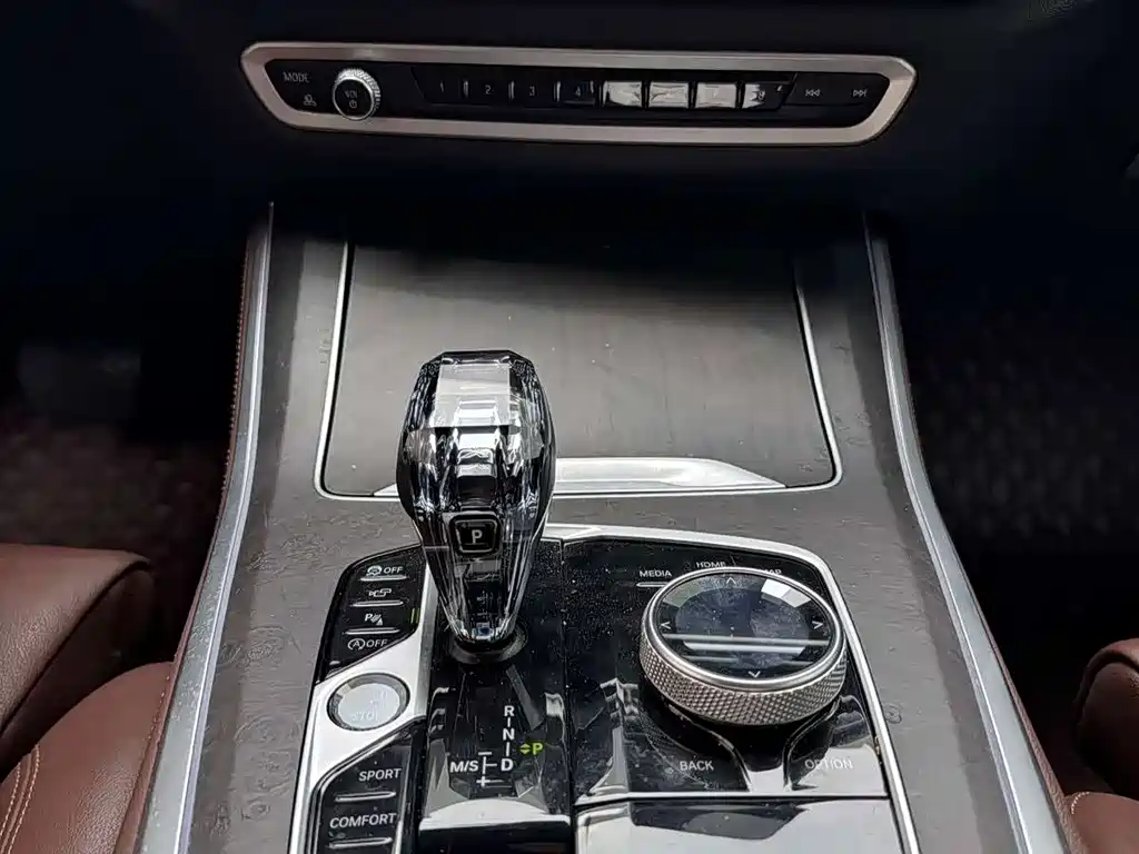 BMW X5 2022 — фото 12