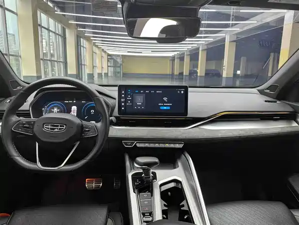 Geely Xingrui 2023