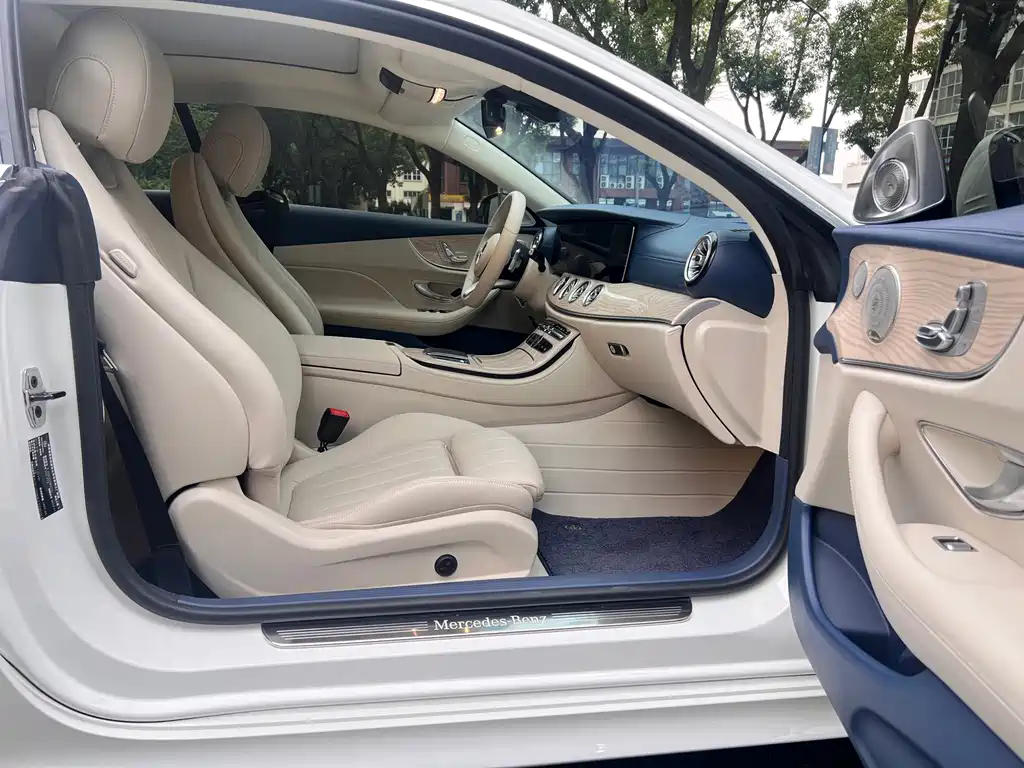 Mercedes-Benz E-Class 2020 — фото 22