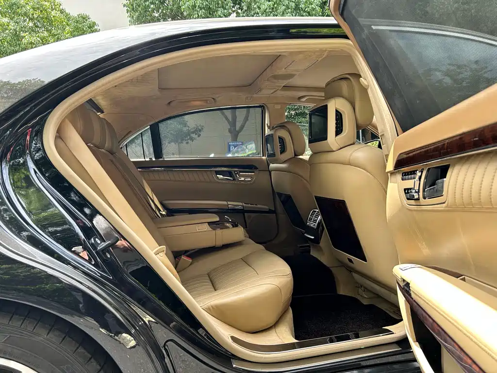 Mercedes-Benz S-Class 2011 — фото 19