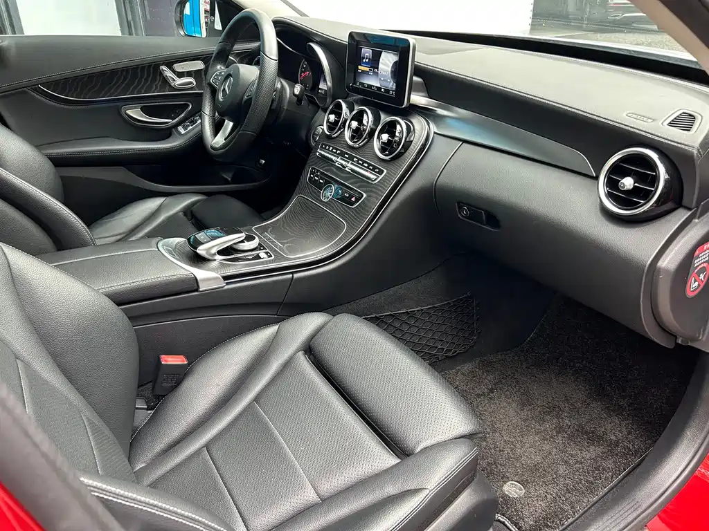 Mercedes-Benz C-Class 2016 — фото 12