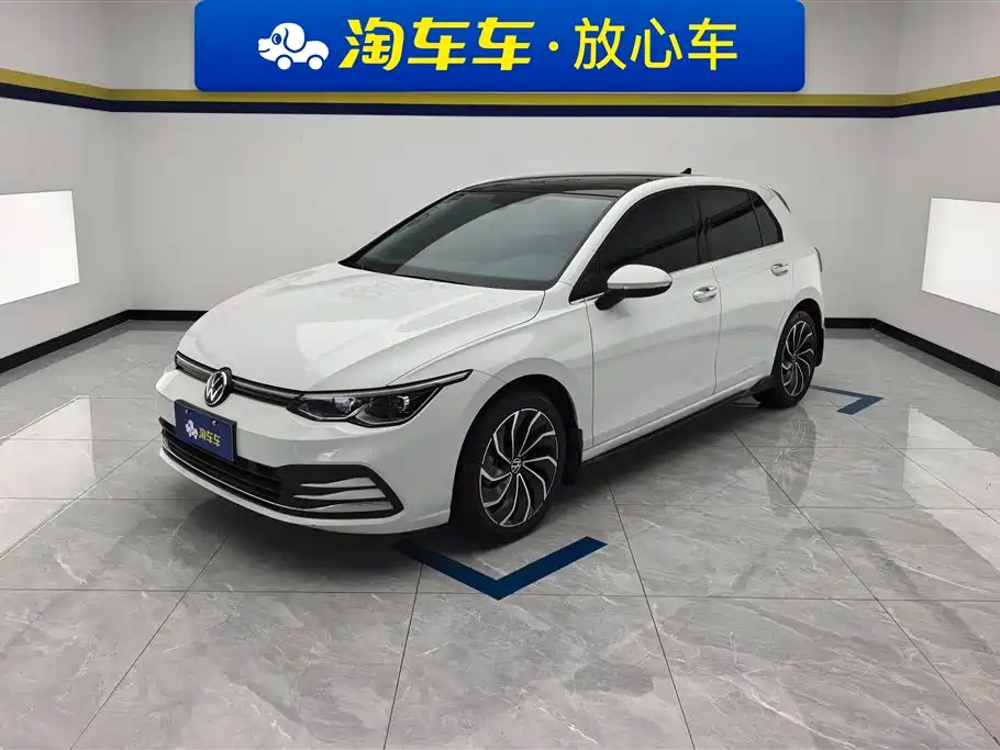 Volkswagen Golf 2021