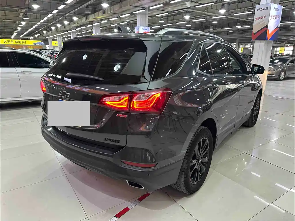 Chevrolet Equinox 2019 — фото 12