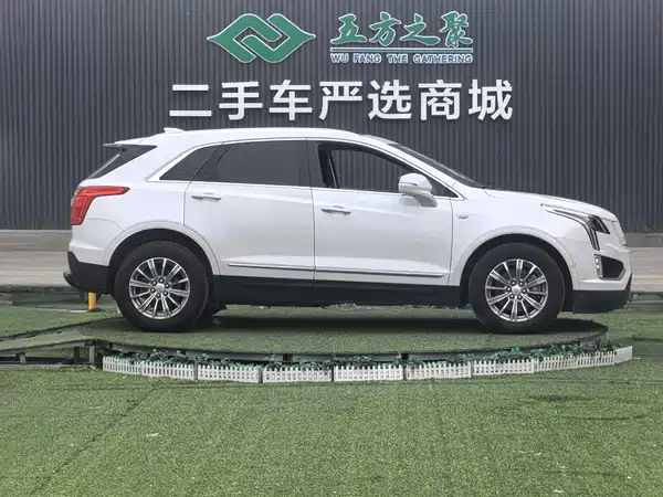 Cadillac XT5 2016