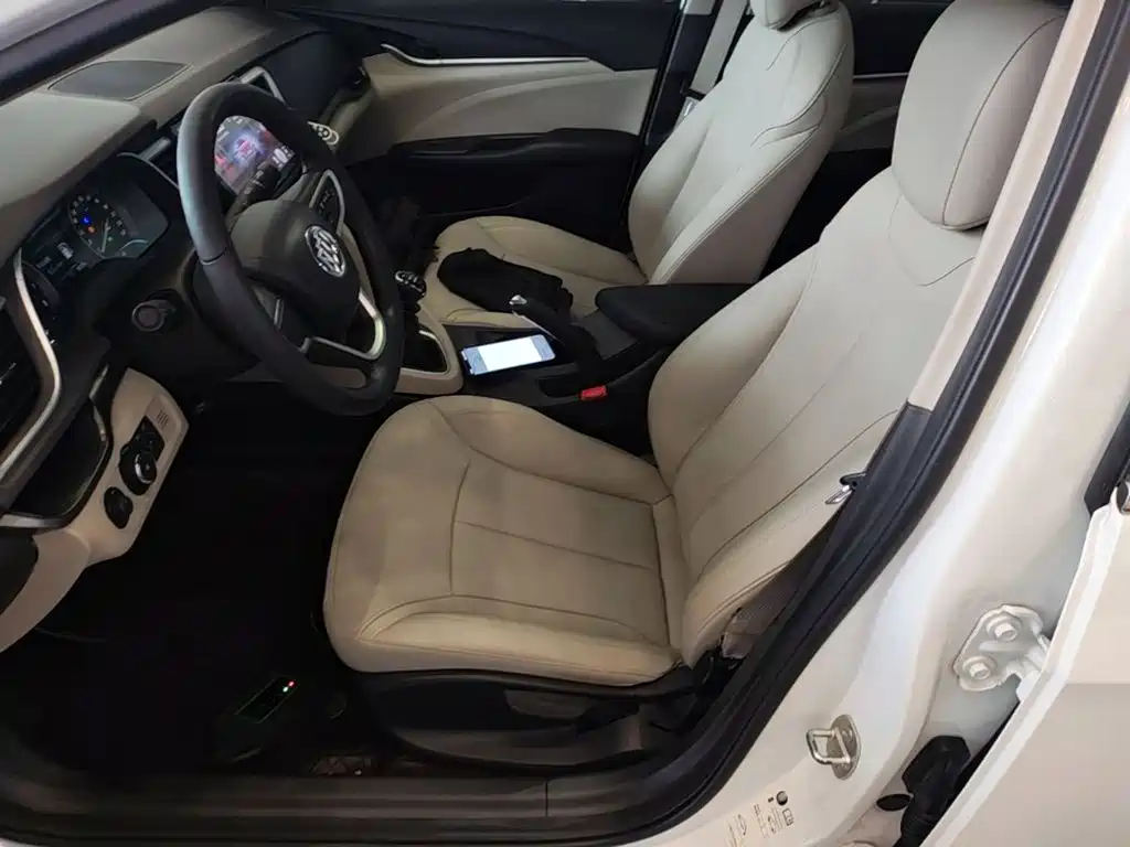 Buick Excelle GT 2019 — фото 15