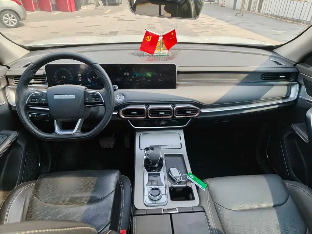 Jetour X70 PLUS 2023 — фото 13