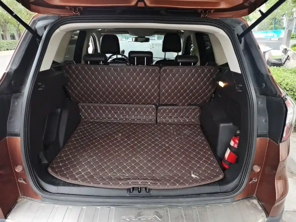Ford Kuga 2017 — фото 19