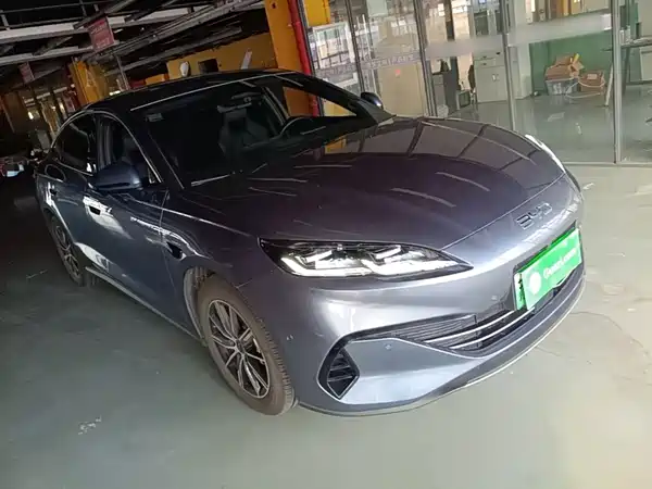 BYD Seal 06 2025