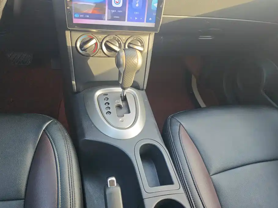 Nissan Qashqai 2014 — фото 16