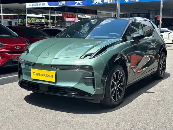 Zeekr X 2024