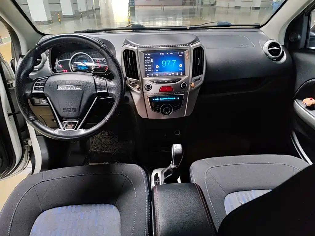 Haval H1 2017 — фото 10