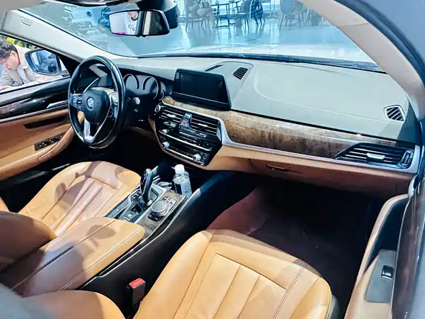BMW 5 Series 2017