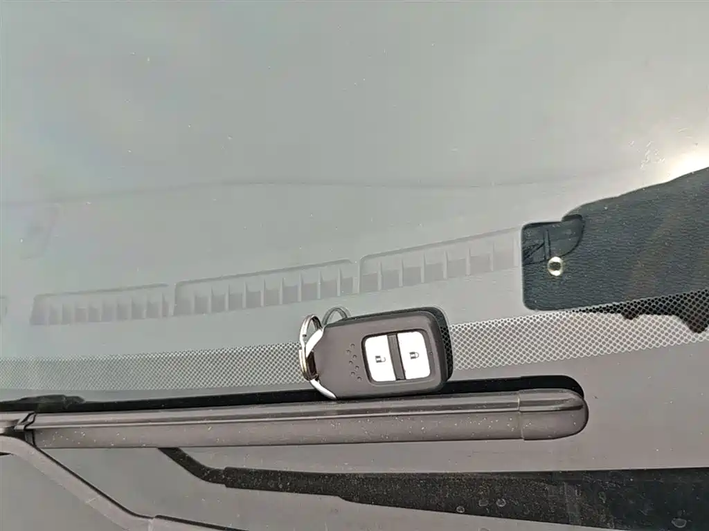 Honda Jade 2018 — фото 17
