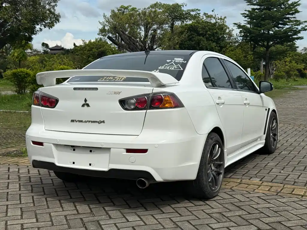 Mitsubishi Lancer EX 2017 — фото 6