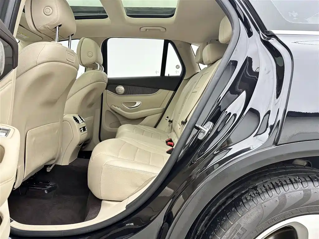 Mercedes-Benz GLC 2017