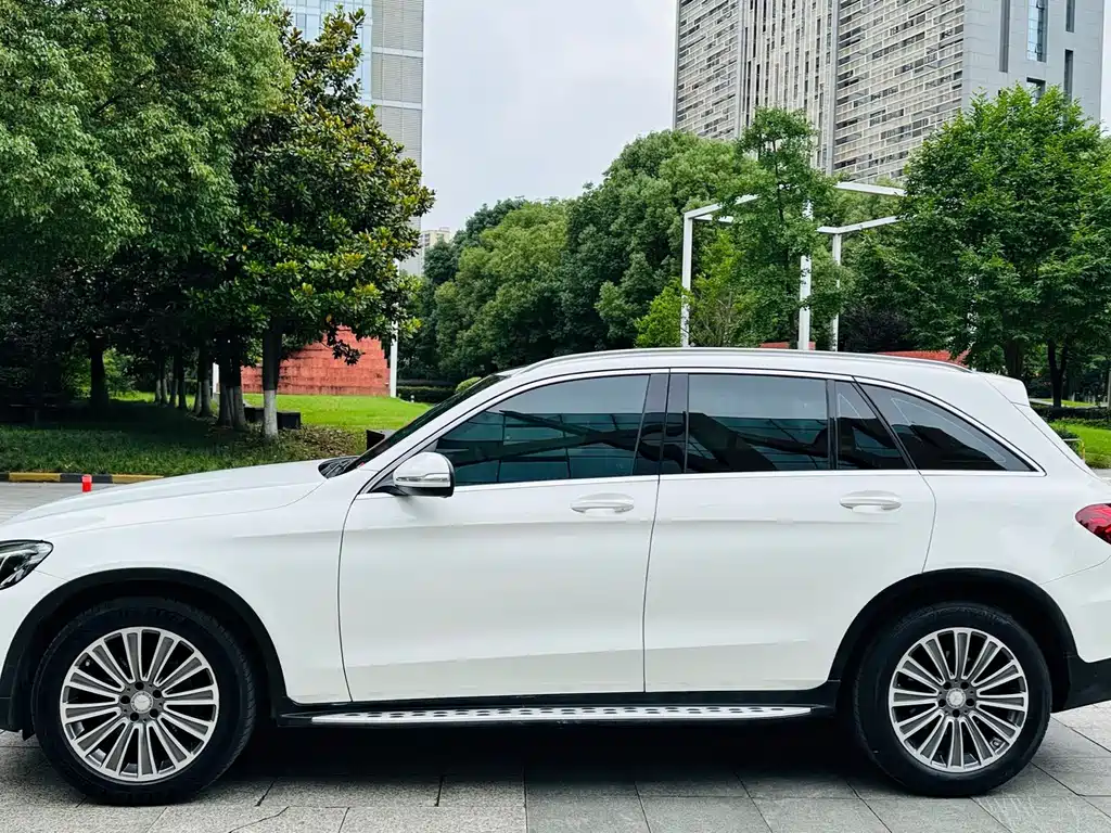 Mercedes-Benz GLC 2017
