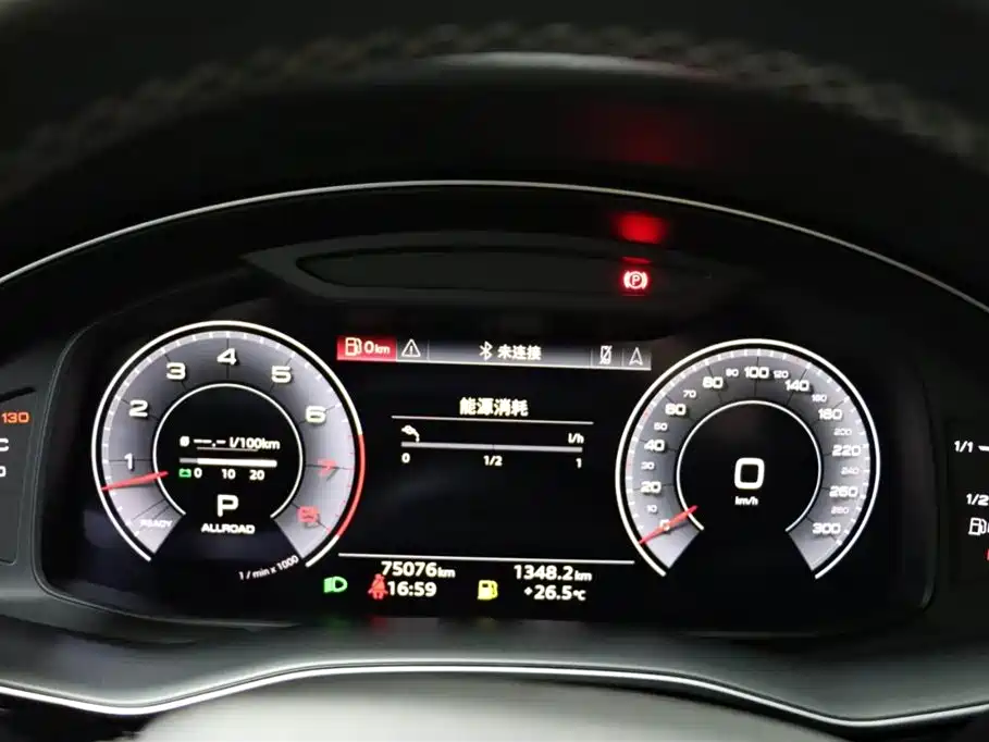 Audi Q8 2021 — фото 9