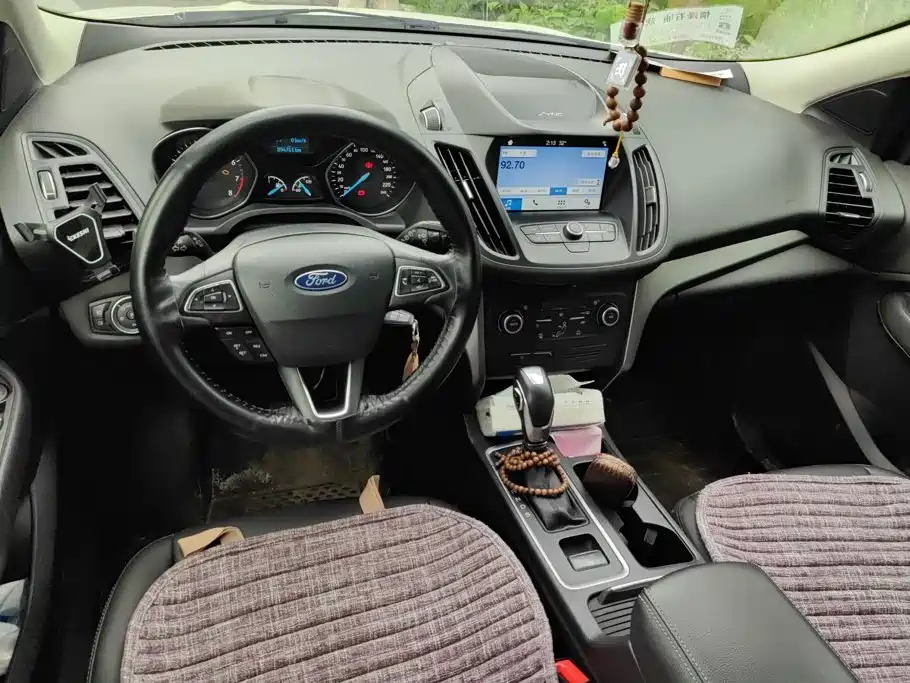 Ford Kuga 2020 — фото 12