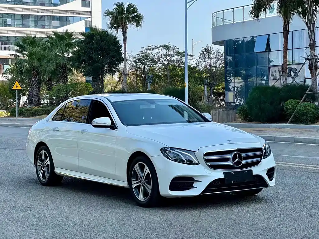 Mercedes-Benz E-Class 2018