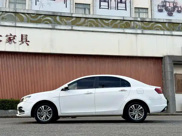 Geely Emgrand 2019