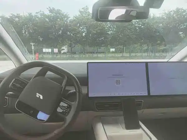 Li Auto MEGA 2024