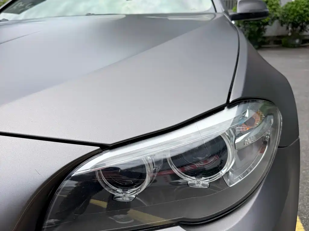 BMW 5 Series 2017 — фото 12