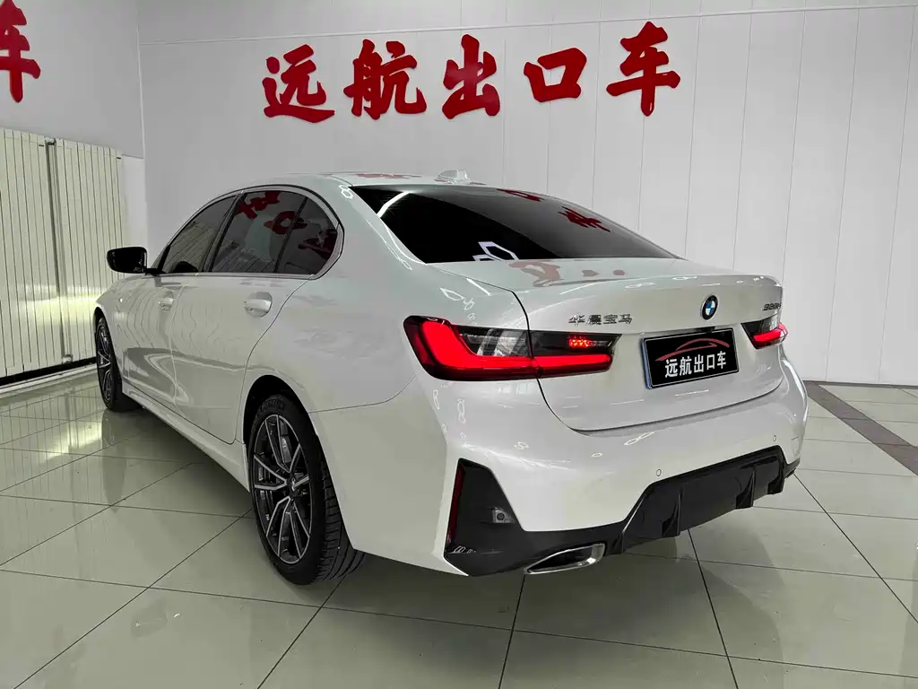 BMW 3 Series 2022