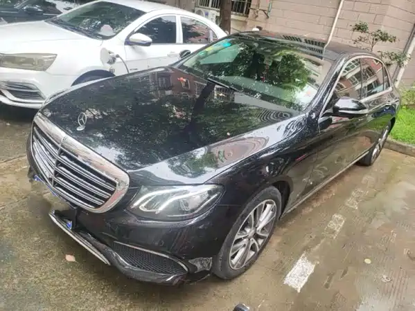 Mercedes-Benz E-Class 2017