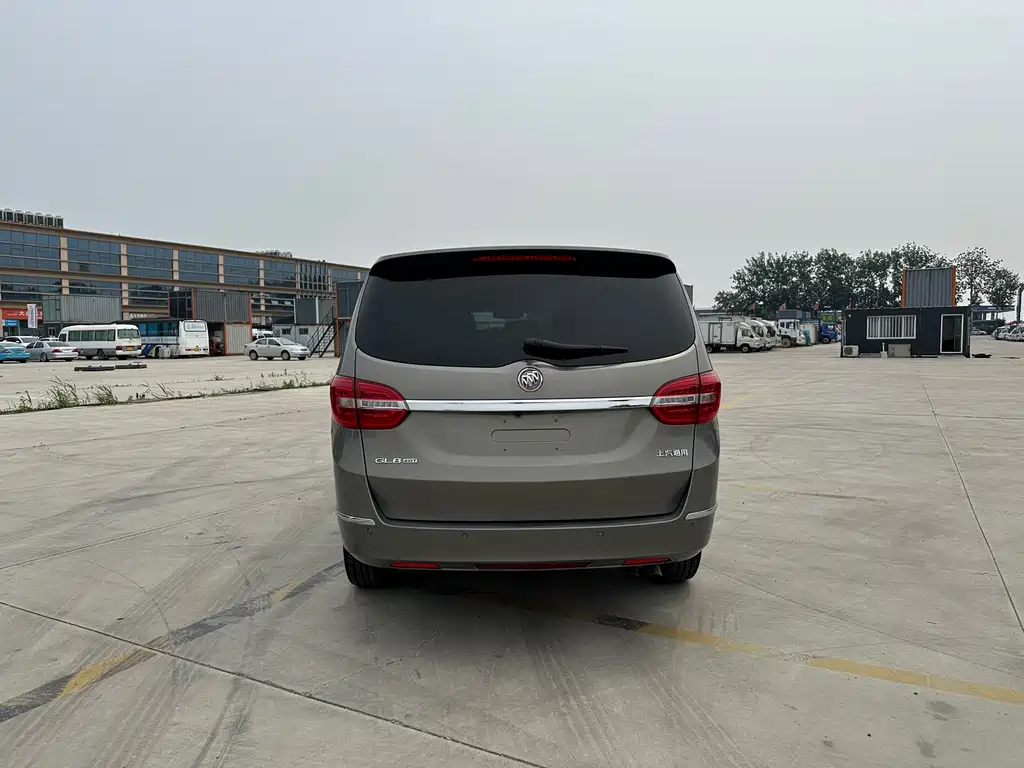 Buick GL8 2020
