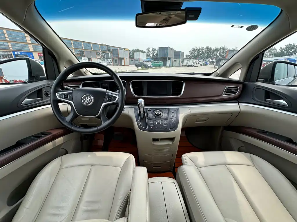 Buick GL8 2020
