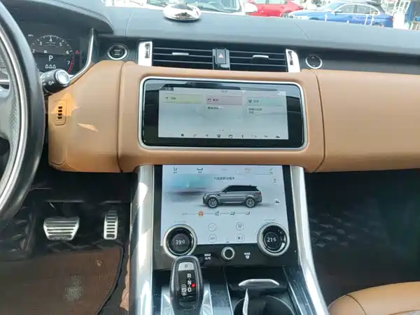 Land Rover Range Rover Sport 2021