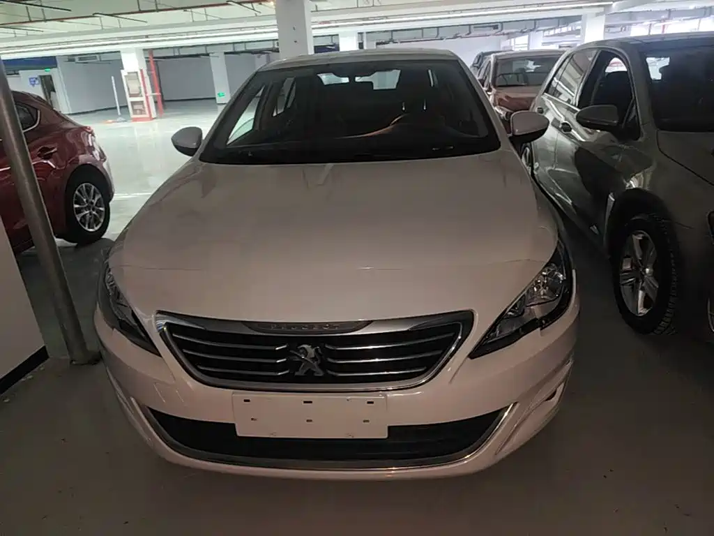 Peugeot 408 2018 — фото 3