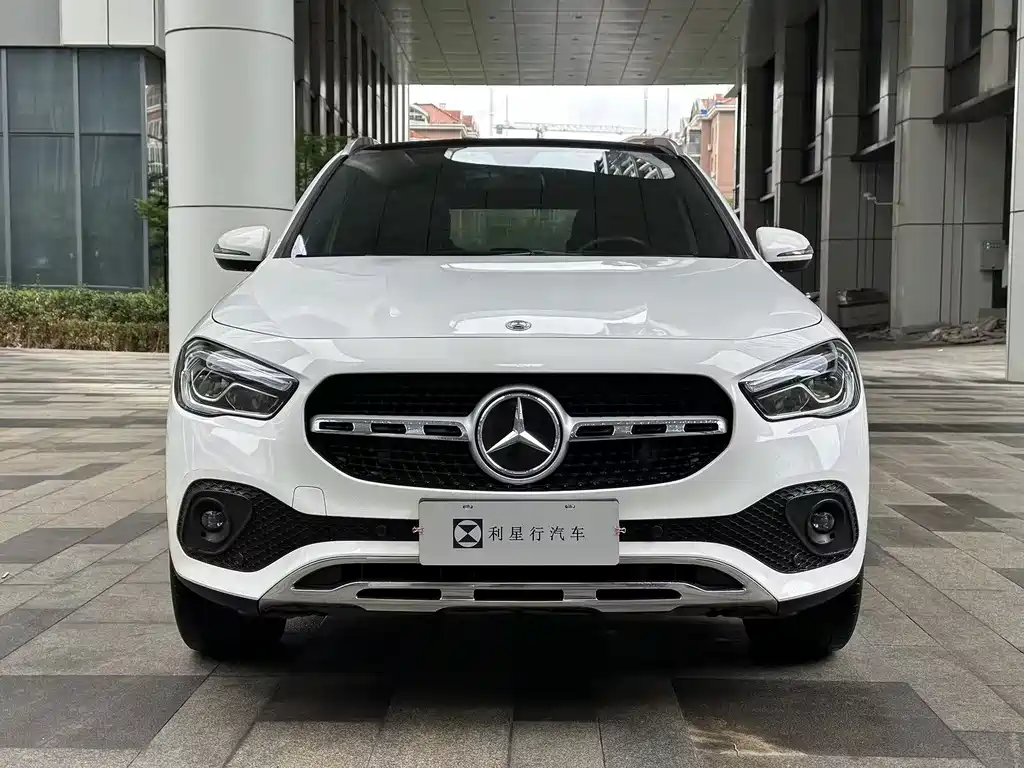 Mercedes-Benz GLA 2021 — фото 3