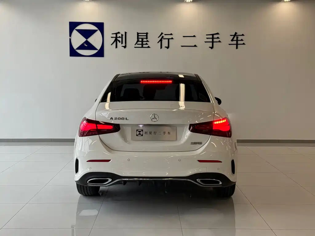 Mercedes-Benz A-Class 2023 — фото 6