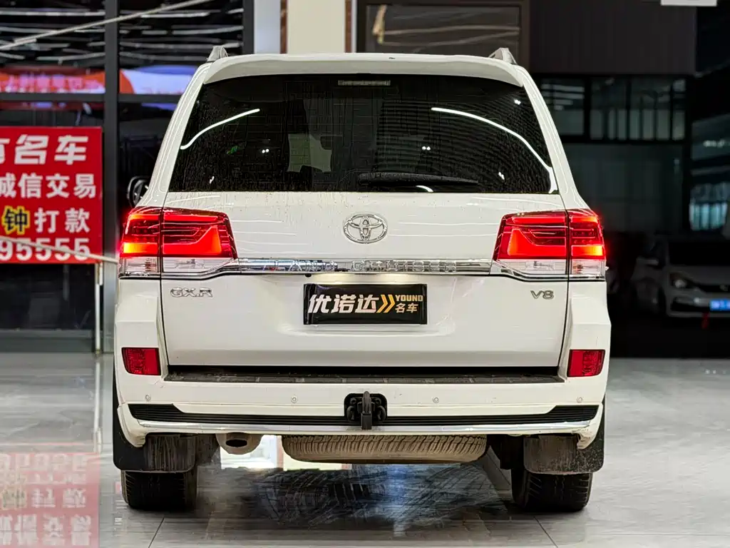 Toyota Land Cruiser 2019 — фото 4