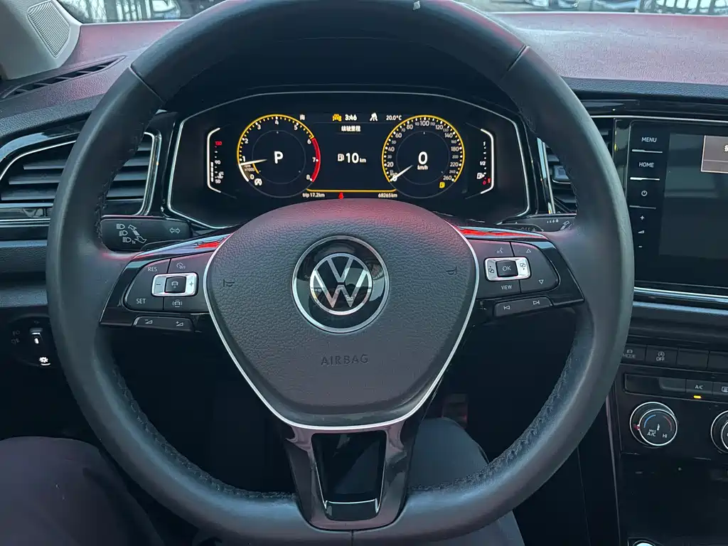 Volkswagen T-Roc 2022 — фото 17
