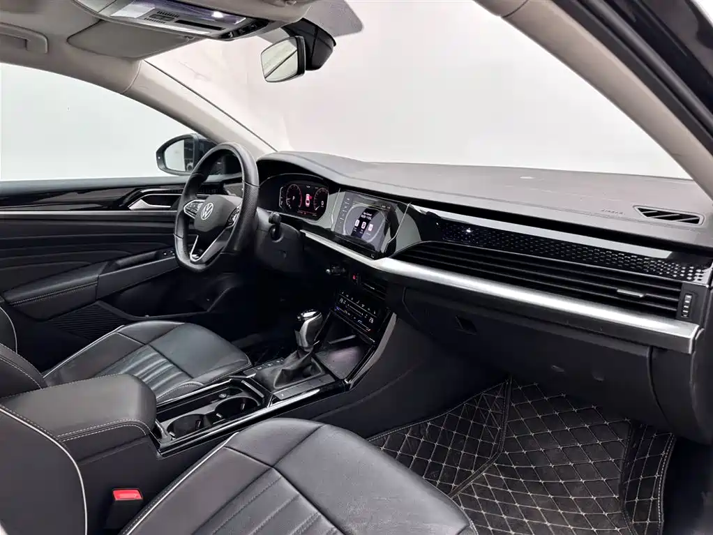 Volkswagen Passat 2023 — фото 11
