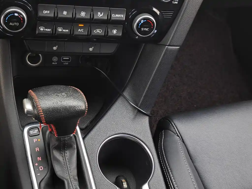 Kia KX5 2016 — фото 24