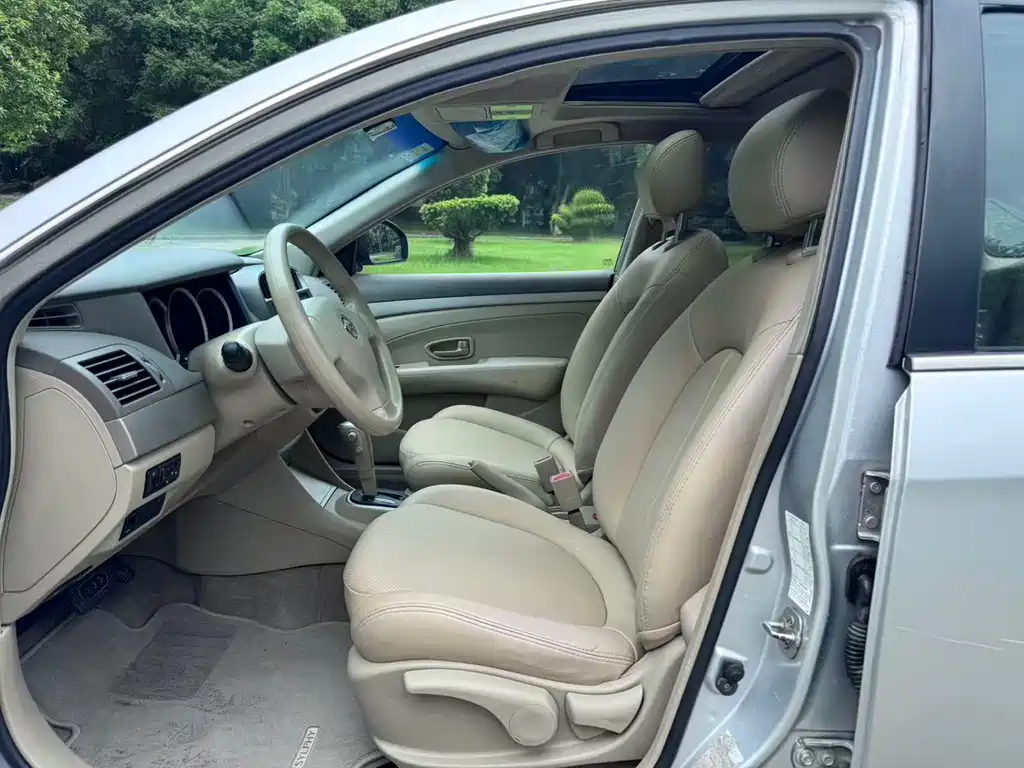 Nissan Sylphy 2016