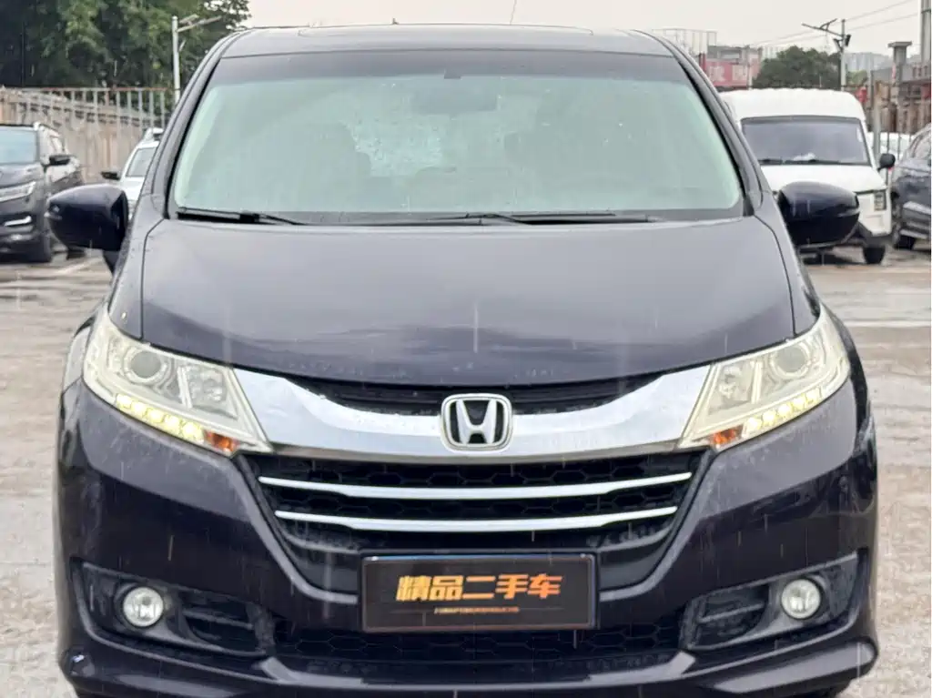 Honda Odyssey 2016 — фото 2