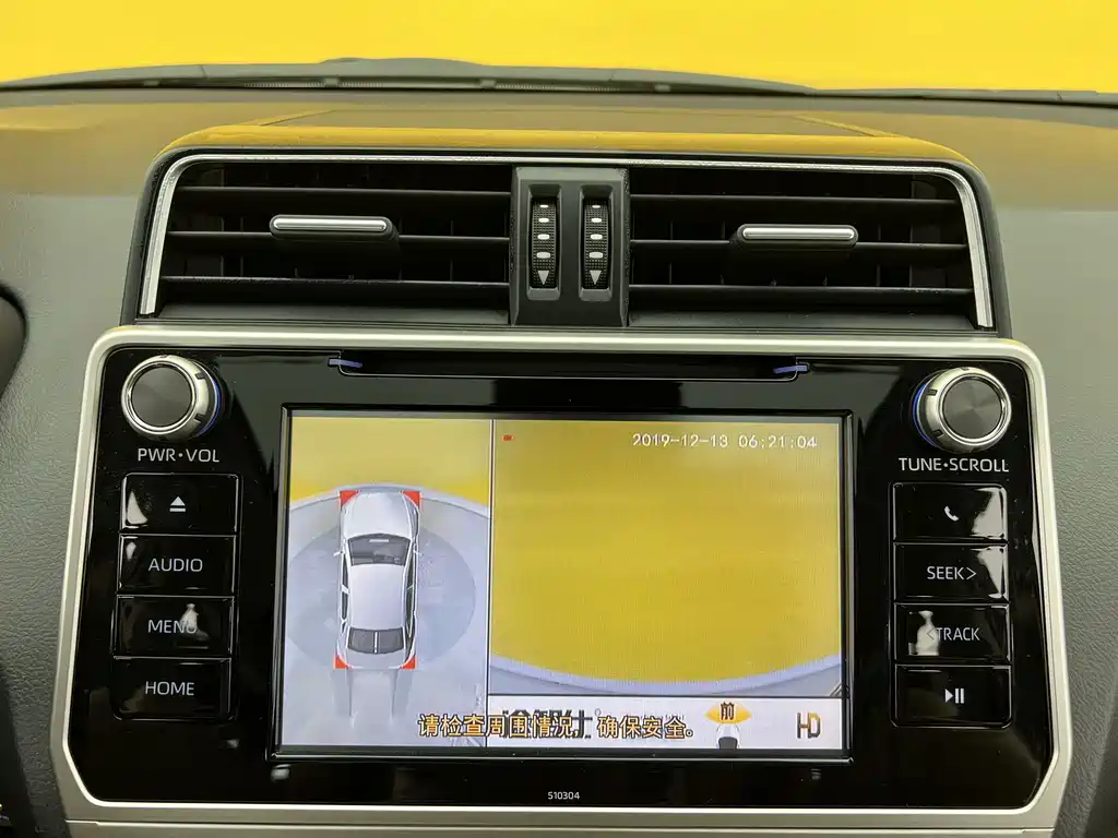 Toyota Prado 2019 — фото 17