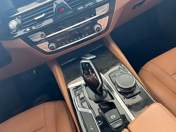 BMW 5 Series 2018