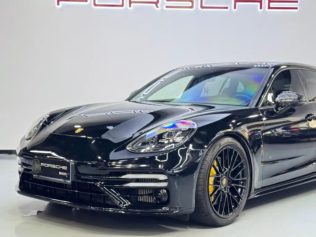 Porsche Panamera 2021 — фото 10